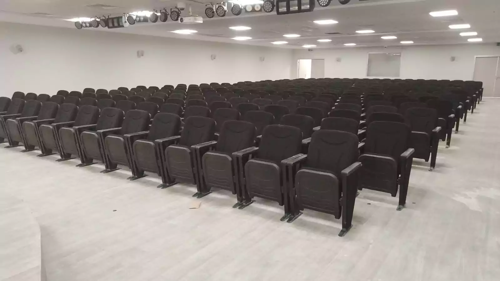 Seating That Defines the Auditorium - Blog Image